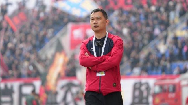 皱眉的兴奋